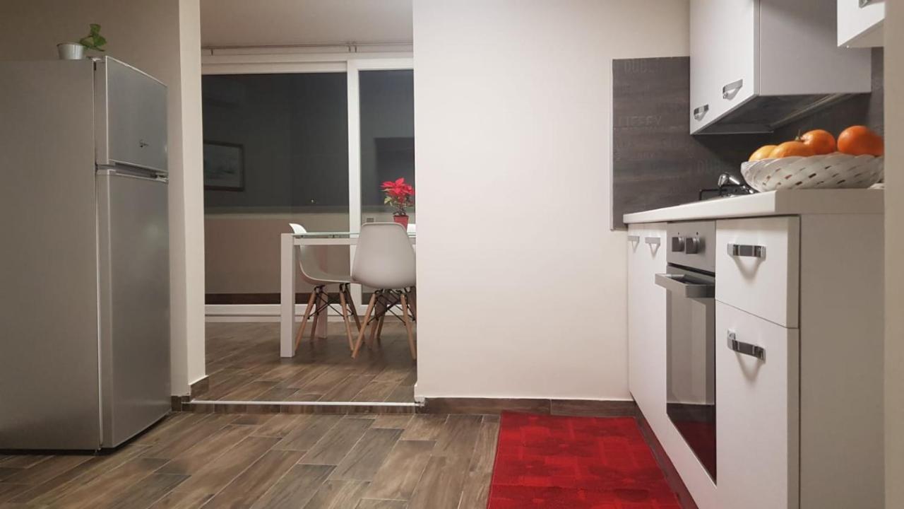 Apartamento La Terrazza Di Leda CTA Exterior foto